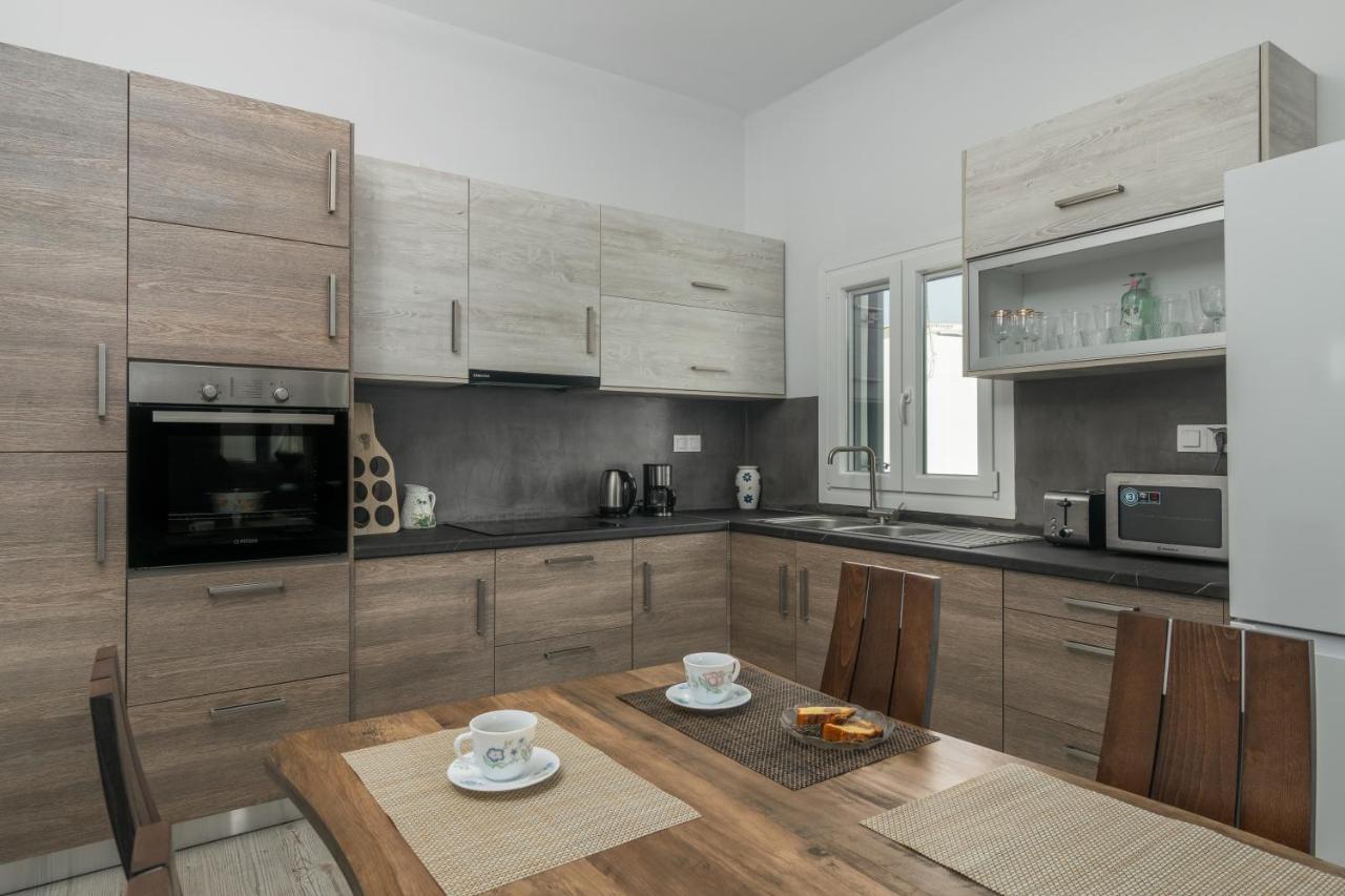 Balliu Apartment Triovasálos Exteriér fotografie